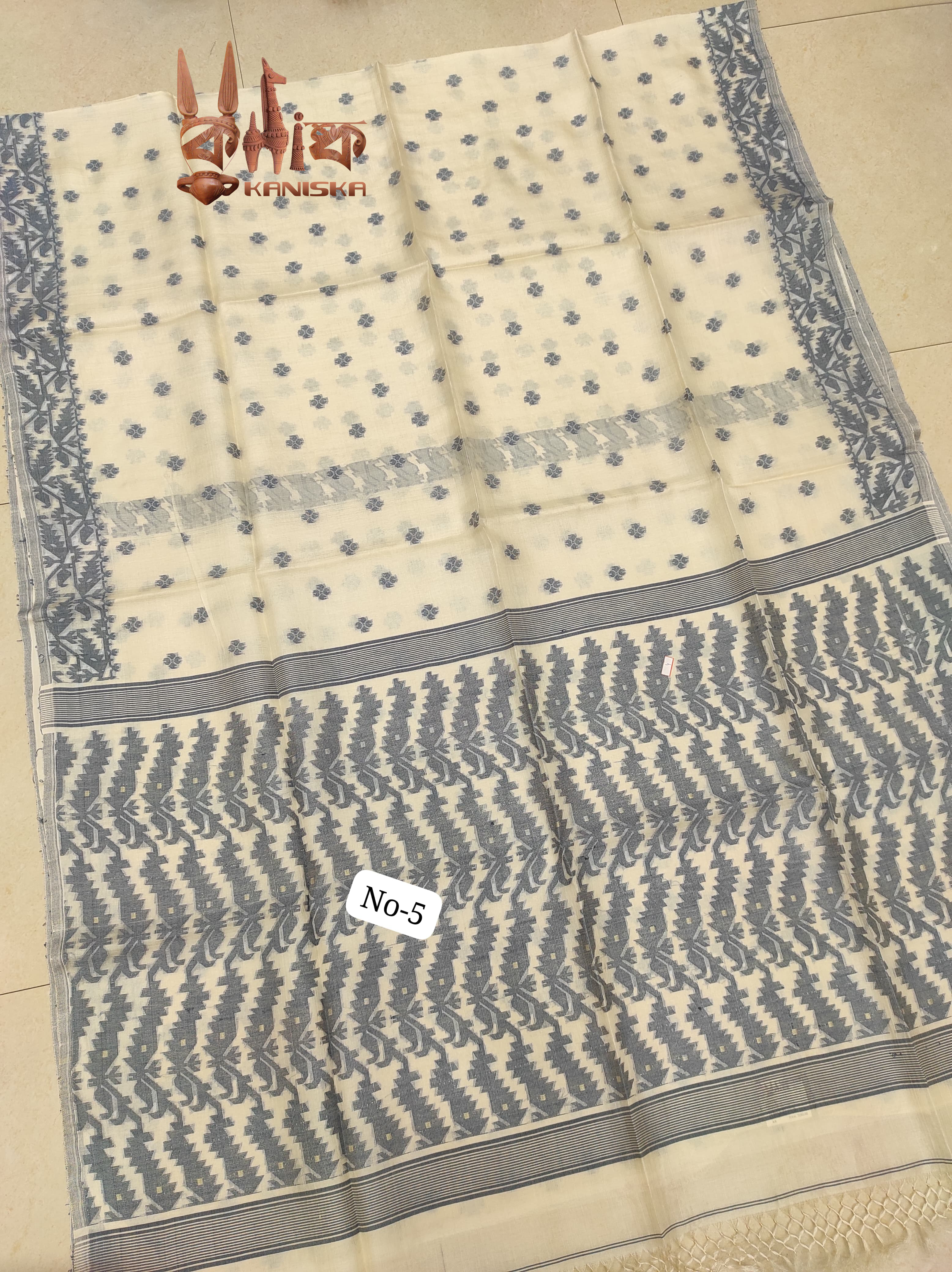 TUSSAR JAMDANI Product Image